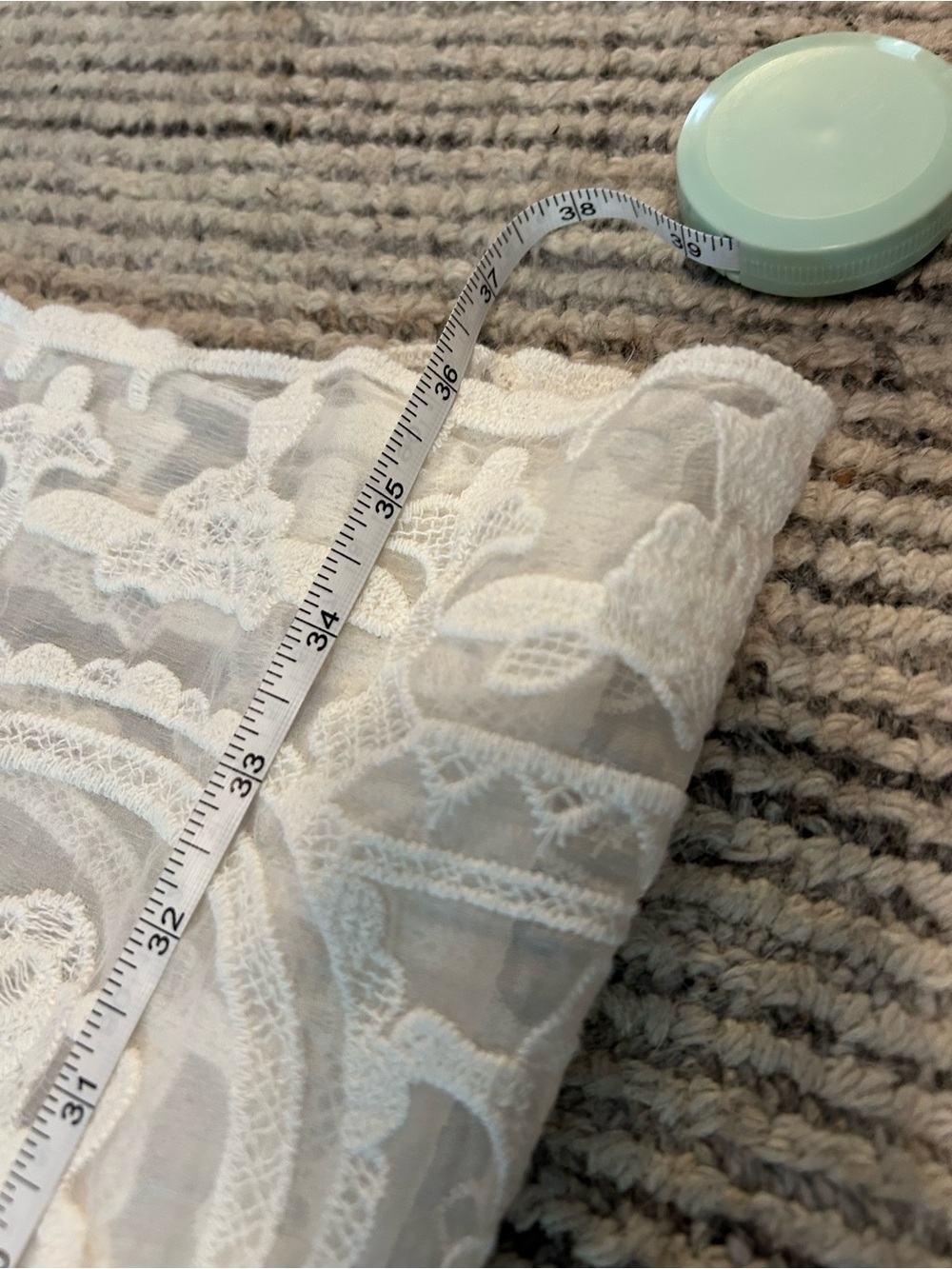 Sundance Embroidered Susannah Lace Overlay Dress 100% Silk White XS bell sleeve - Picture 4 of 7